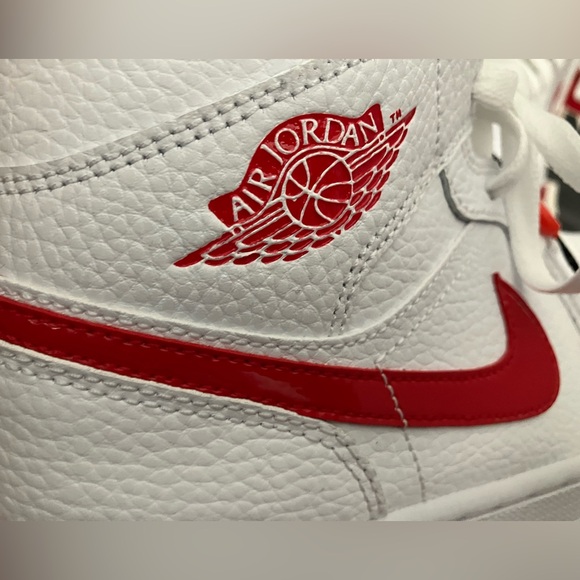 Nike Air Jordan 1 Mid White University Red Sneakers - Brand New Shoes - Picture 6 of 13